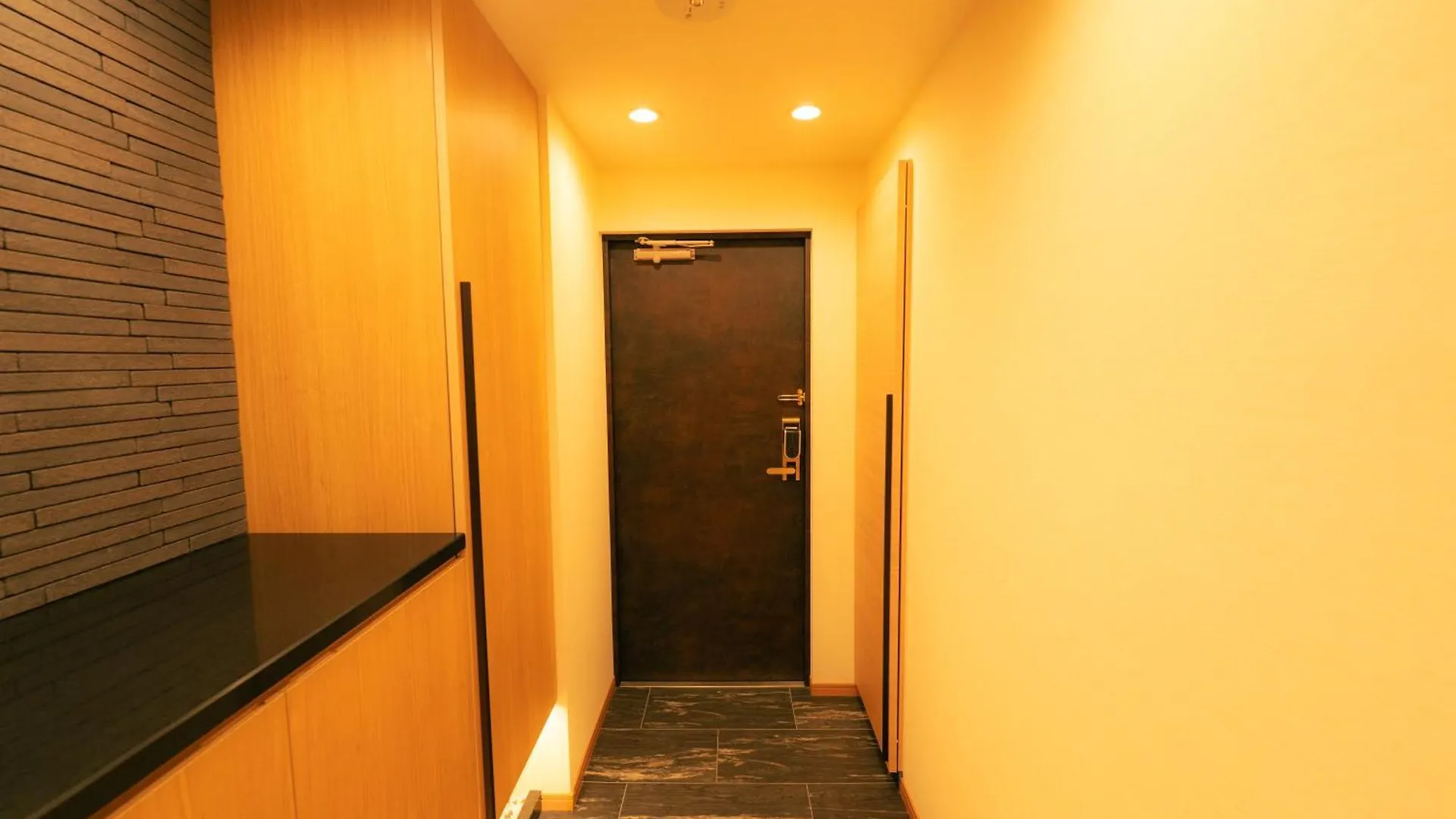 -Newopen-Molinhotels702-Sapporoonsenstory-1L2Room K-Bed1&W-Bed3 8Persons Sapporo